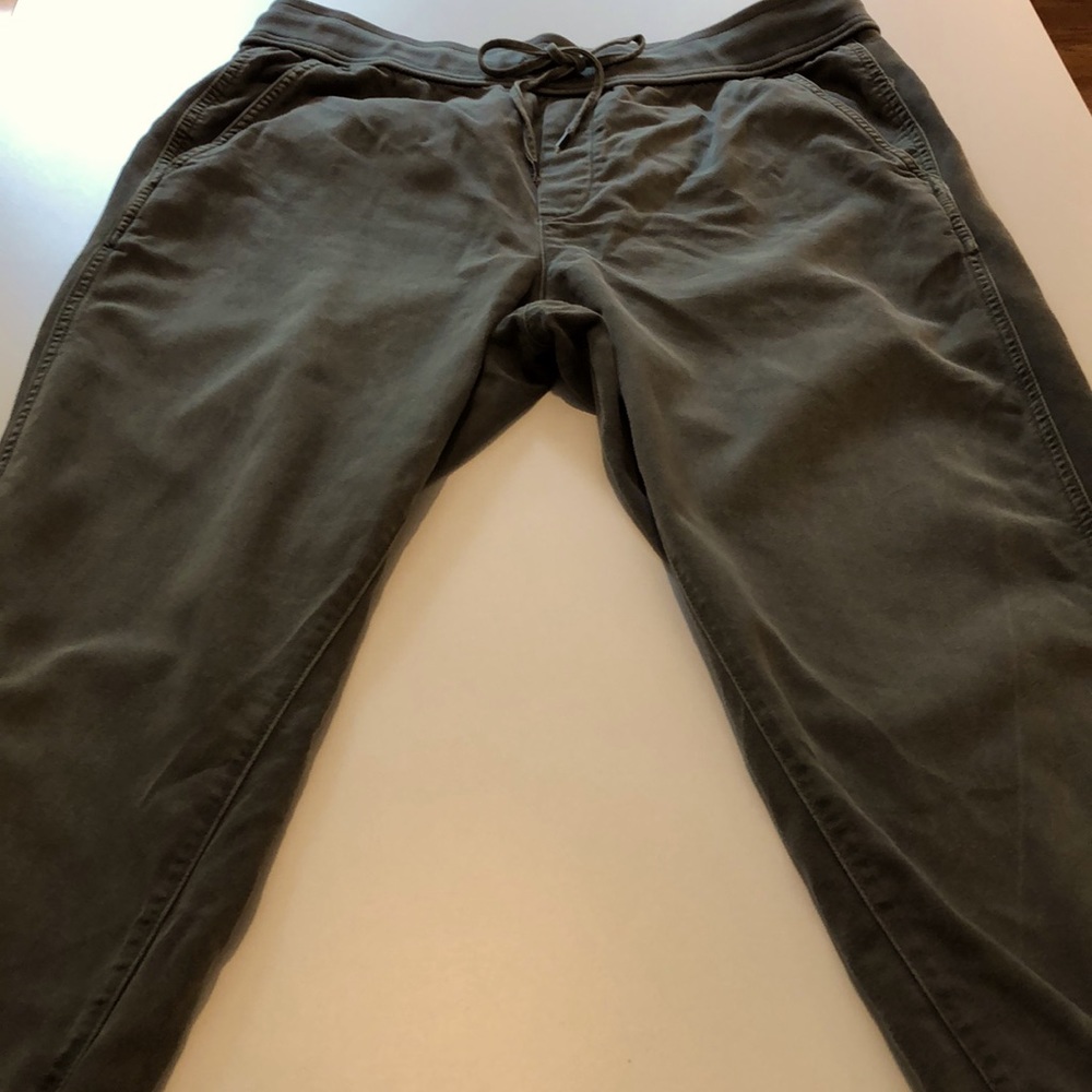 Gap size large, pull on joggers. With Washwell look.